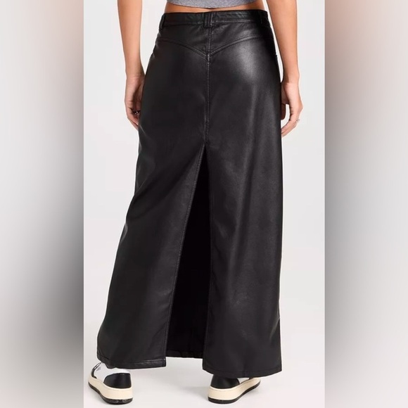Free People Faux Leather City Slicker Vegan Midi Skirt Womens Black Size 4 B1543 - Picture 2 of 9